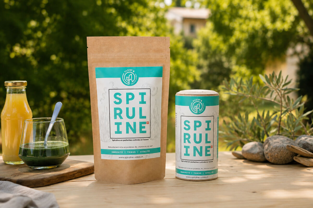 Schweizer Spirulina-Flocken, im Wallis bei niedriger Temperatur getrocknet